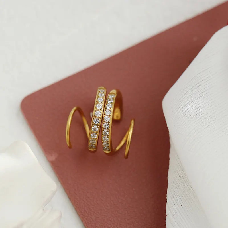 Diva Twina Hoops 18K Gold Anti-Tarnish Fake Double Piercing Earrings