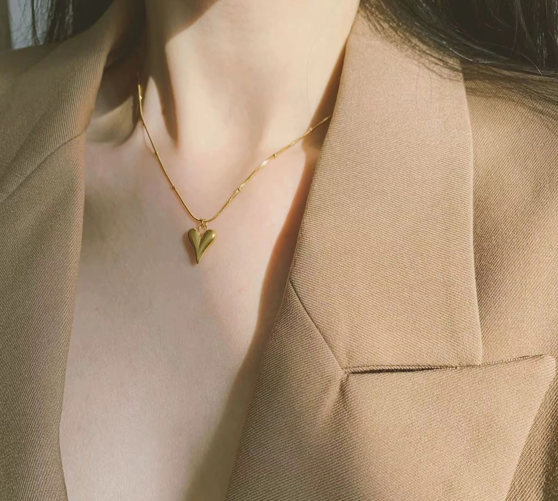 Elora Heart Necklace - 18K Gold Anti-Tarnish