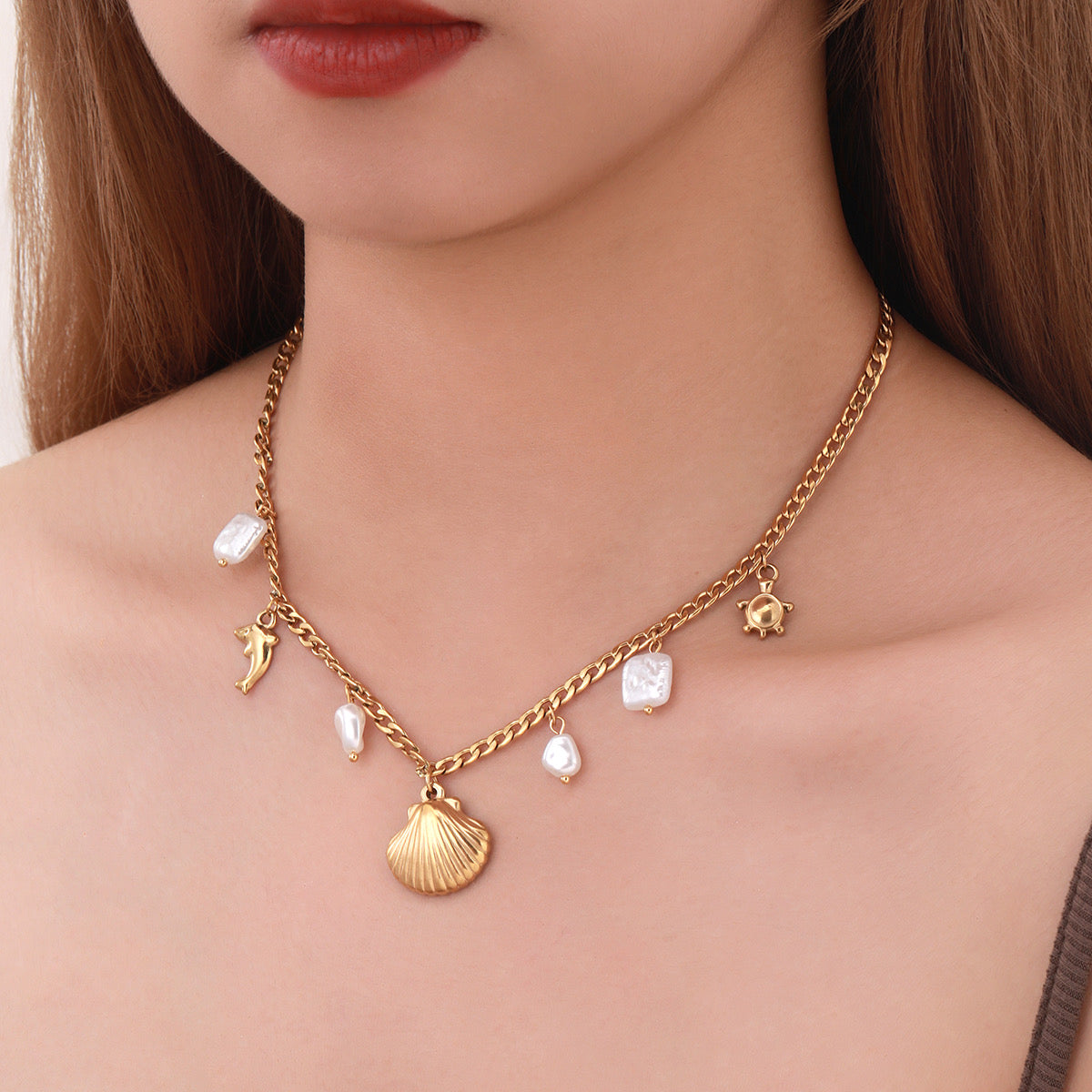 Aurielle Pearl Shell Necklace - 18K Gold Anti-Tarnish